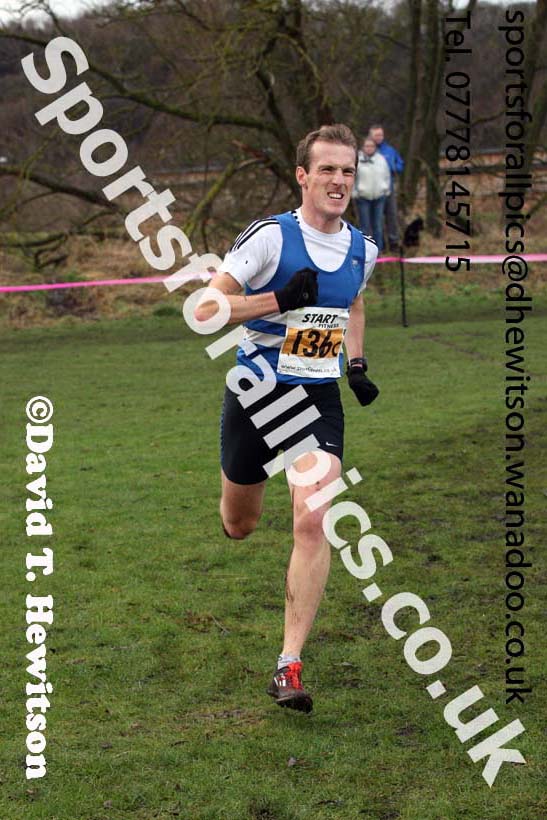 Senior mens Durham Cathedral Cross Country Relays, Maiden Castle, Durham. Photo: David T. Hewitson/Sports for All Pics